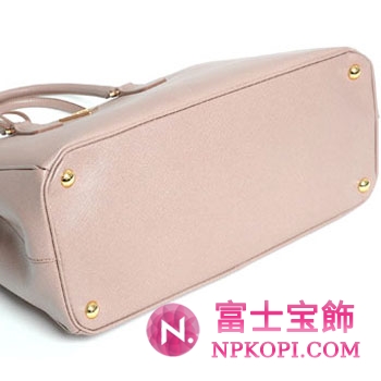 プラダ（PRADA）SAFFIANO LUX　レディーストートバッグ　カメオ　BN1786-NZV-770 